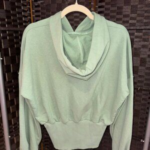 LARA HOODED SWEATSHIRT $20